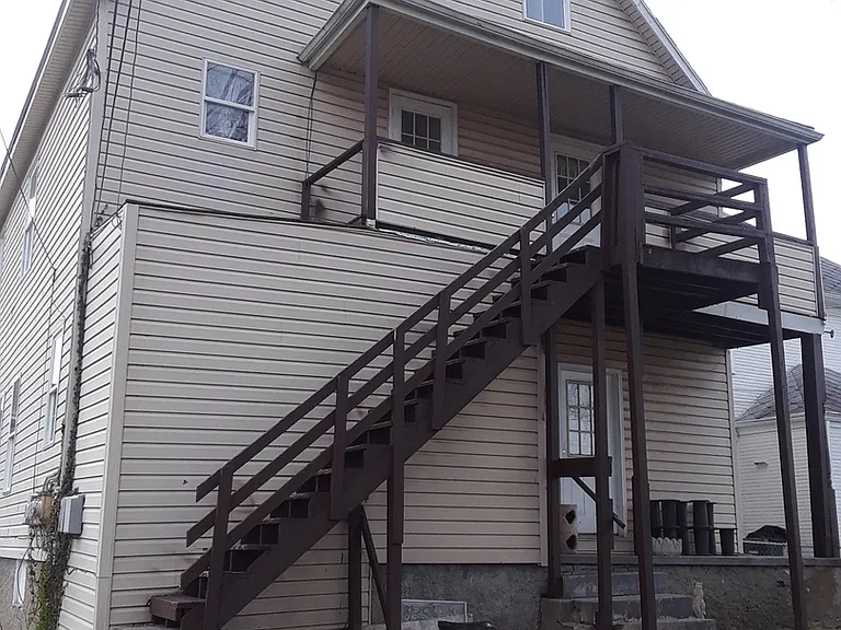 156 Gunckel Ave — Photo 2