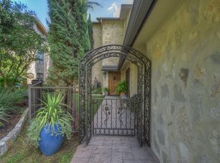 106 Oasis Hls UNIT A, Horseshoe Bay, TX 78657