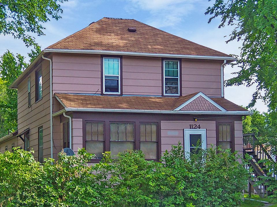 1st image of 1124 4th Ave N #1