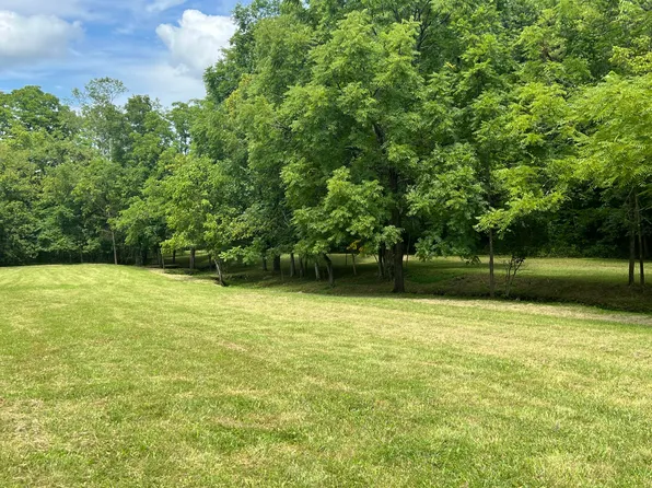 1599 Locust Fork Rd, Stamping Ground, KY 40379