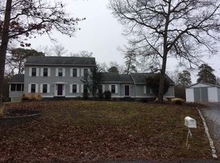 12 Moore Ter, Cape May Court House, NJ 08210