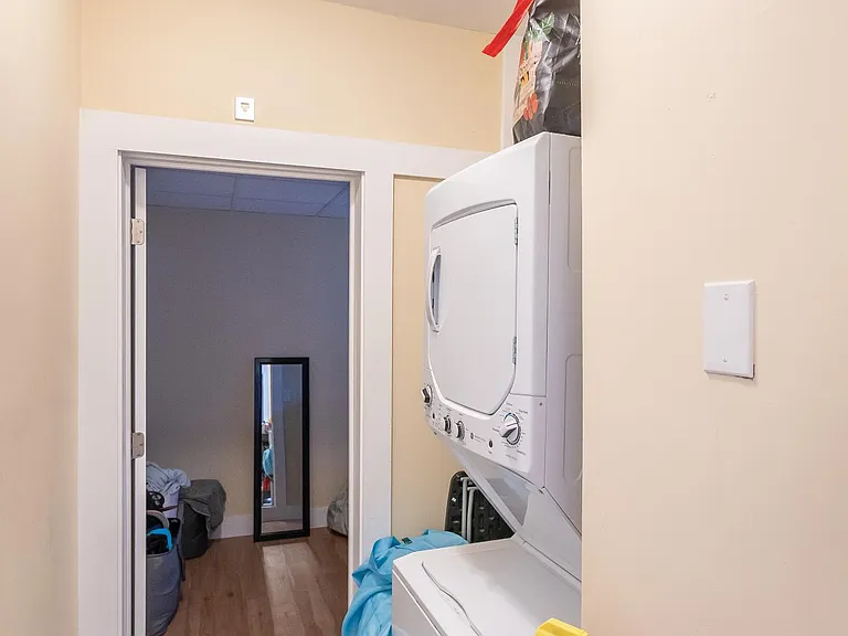 116 Harvard St #1 — Photo 16