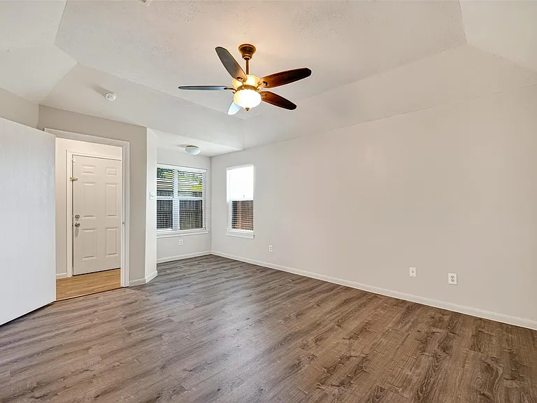 9241 Clearwood Landing Blvd — Photo 35