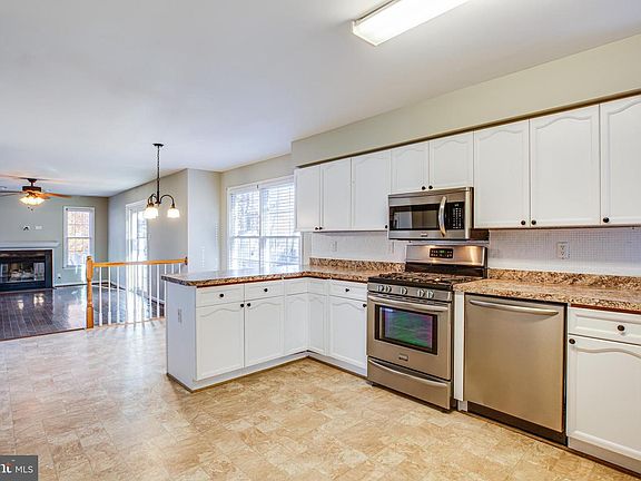 4th image of 11707 Brompton Ct