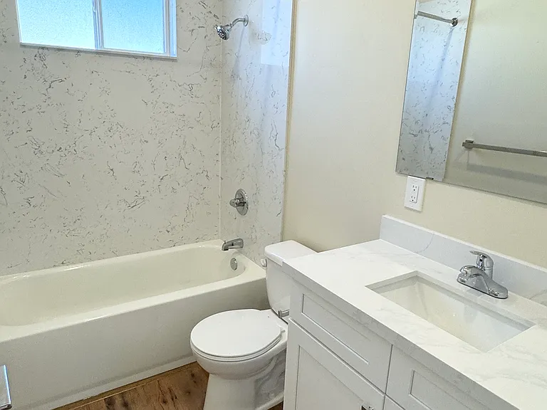 2212 Opera Aly — Photo 19
