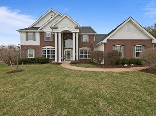 1124 Kiefer Ridge Ct, Ballwin, MO 63021