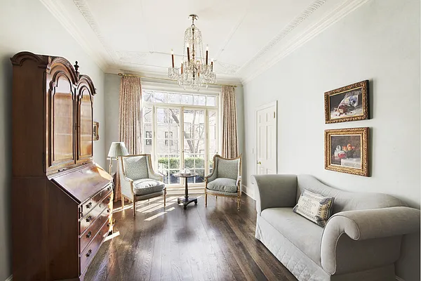 Sold by Stribling | media 20