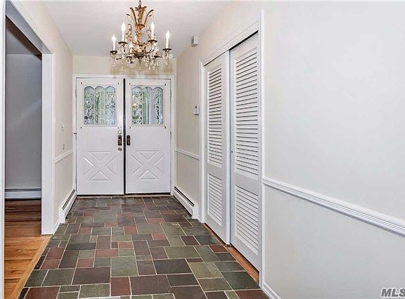 4th image of 18 Coldport Dr