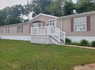 3511 Cloverfield Dr NE, Cedar Springs, MI 49319