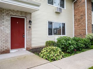 275 Owens Rd, Brockport, NY 14420