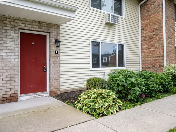 275 Owens Rd, Brockport, NY 14420