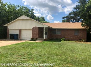 1005 W Havenwood Dr, Midwest City, OK 73110