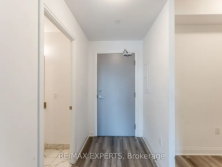 3220 Sheppard Ave E #216 — Photo 3