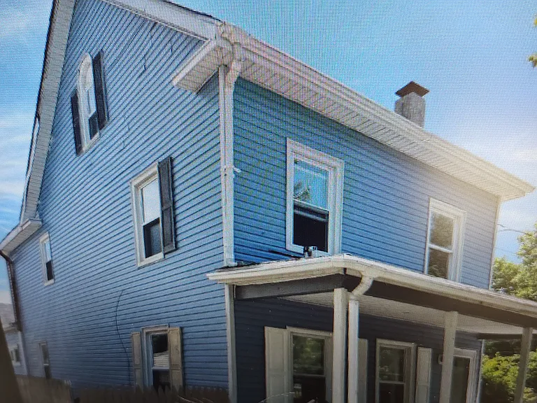 501 N 4th St — Photo 1