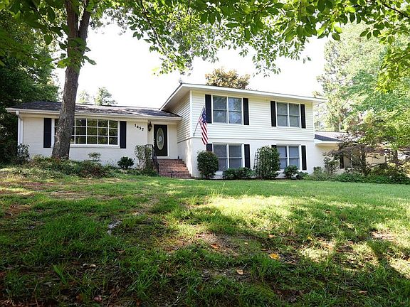 2nd image of 1457 Moultrie Dr