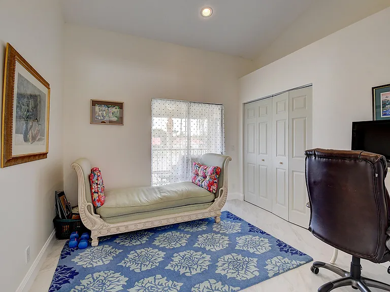 7657 Lexington Club Blvd #C — Photo 29
