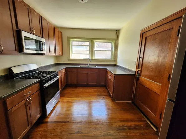 8419 S Baltimore Ave #1N, Chicago, IL 60617