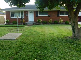 8102 Red Cedar Way, Louisville, KY 40219