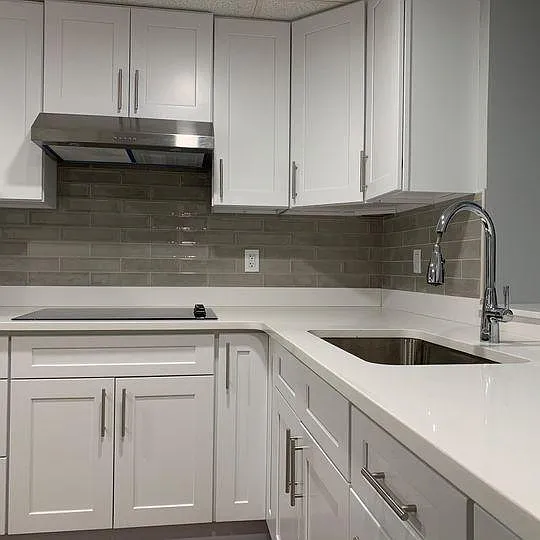 Cortz countertop - Soundview Ave