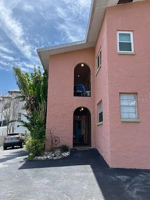 7710 Bayshore Dr #2
