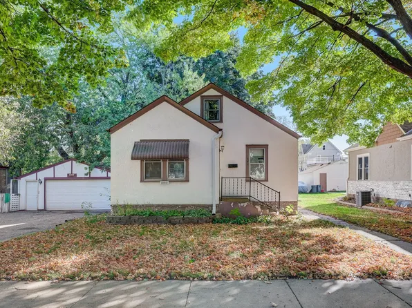 1080 Livingston Ave, West Saint Paul, MN 55118