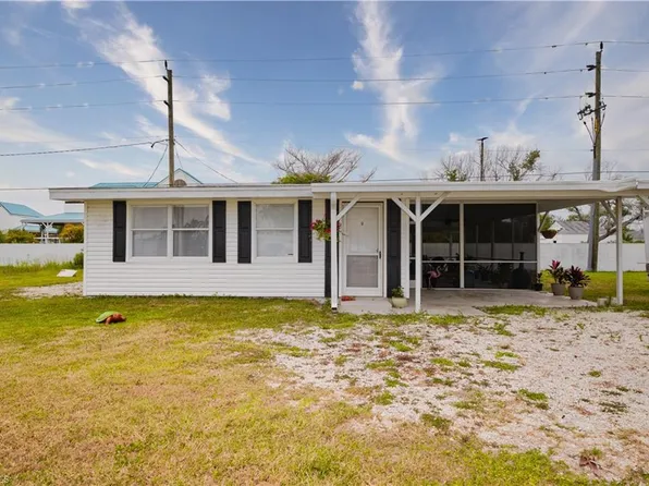 16820 Banyon Ct, Punta Gorda, FL 33982