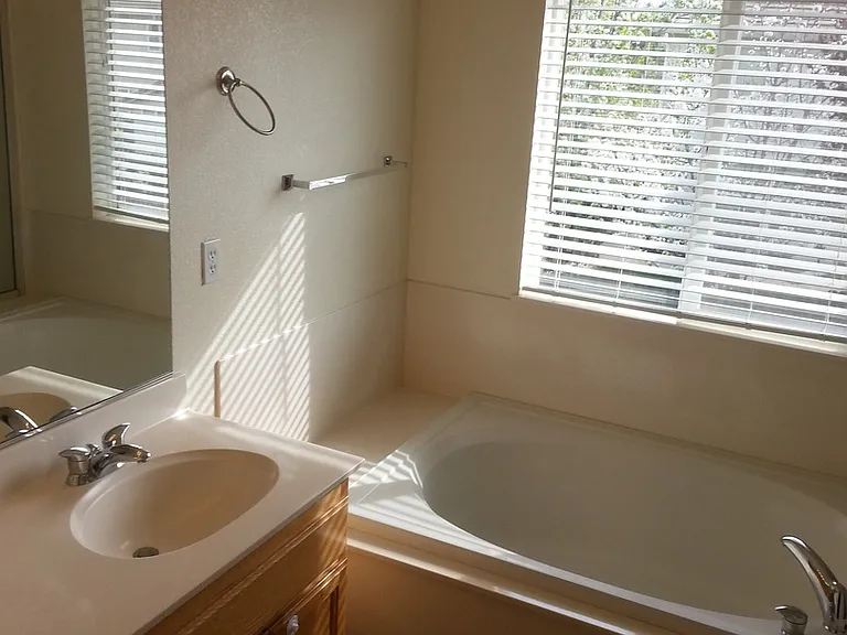 10087 Tuzza Ct — Photo 10