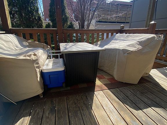 3rd image of 2035 W Ohio St Unit 1R