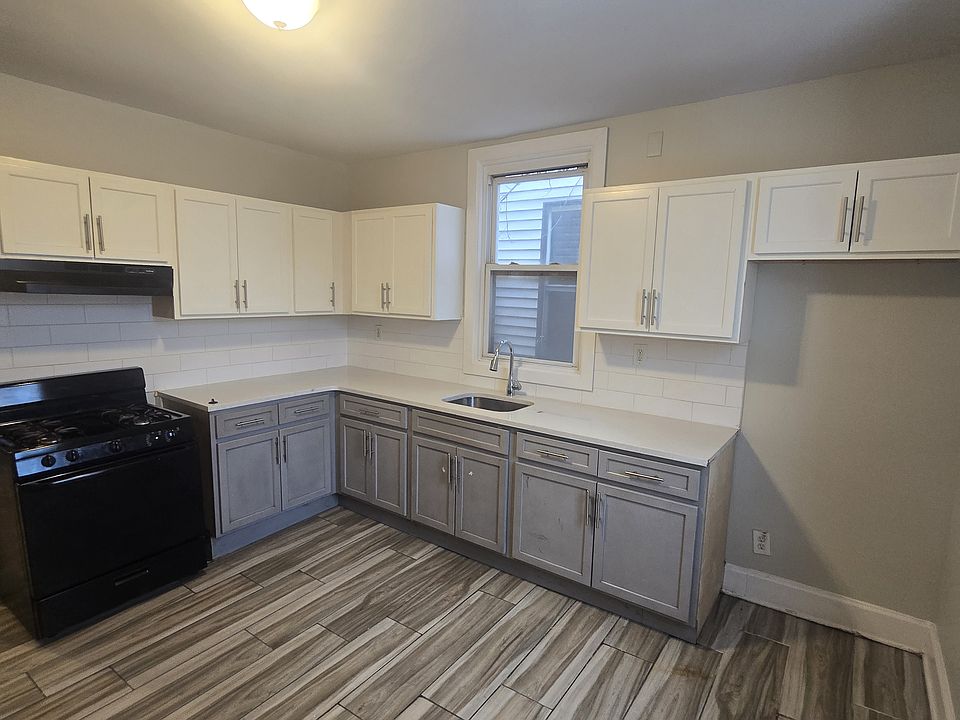 1st image of 293 Avon Ave #H2