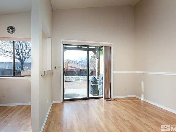 3rd image of 618 Kim Ct