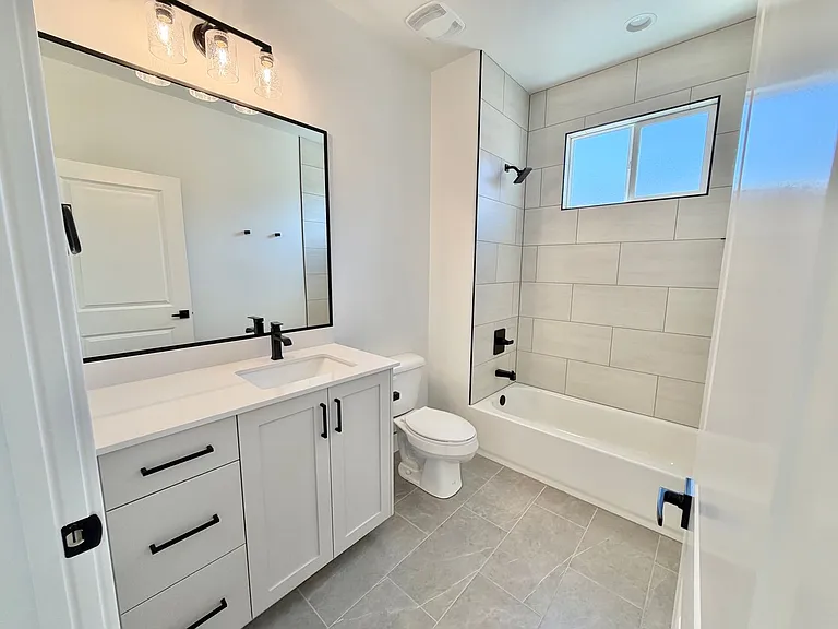 4129 E El Capitan Way St — Photo 27