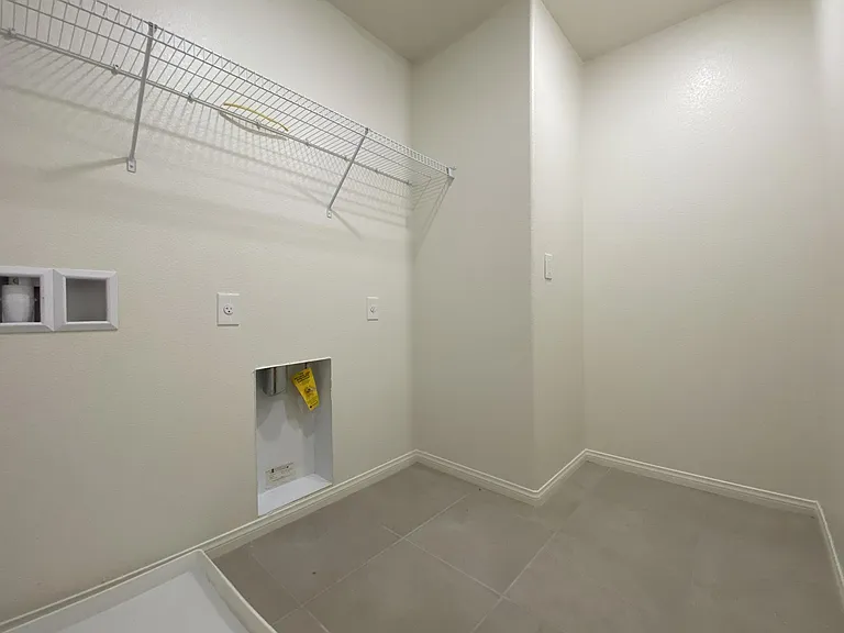 6982 Solano Canyon Ave — Photo 9