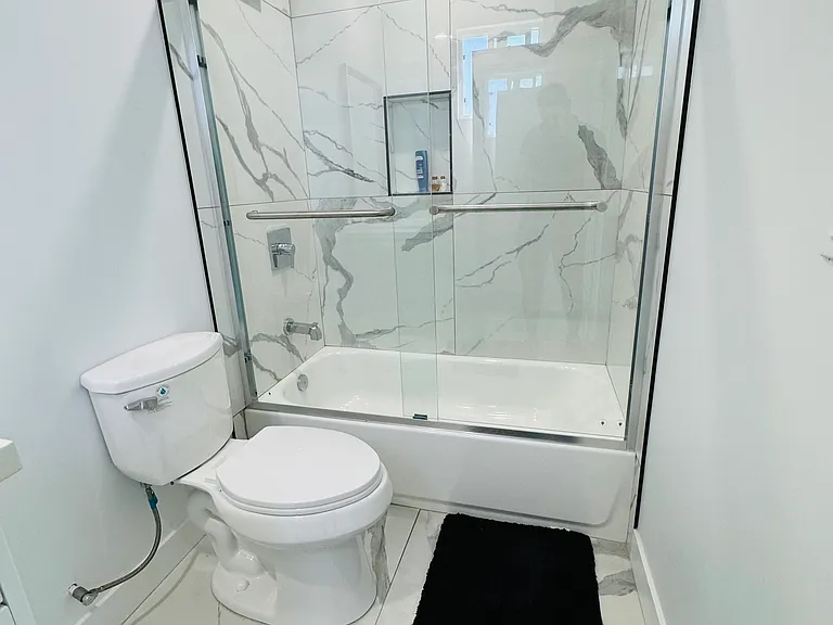 1301 N Kingsley Dr #19 — Photo 22