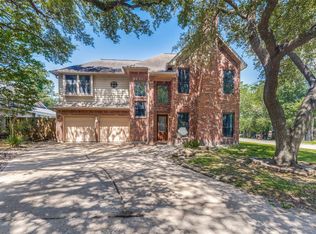 523 Aberdeen Way, Highlands, TX 77562