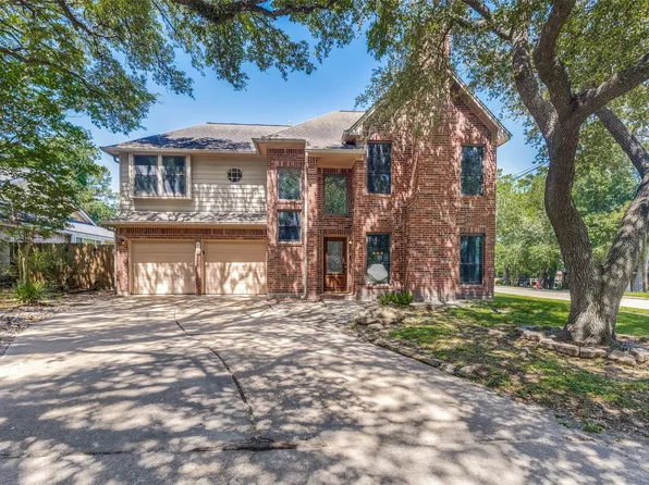 523 Aberdeen Way, Highlands, TX 77562