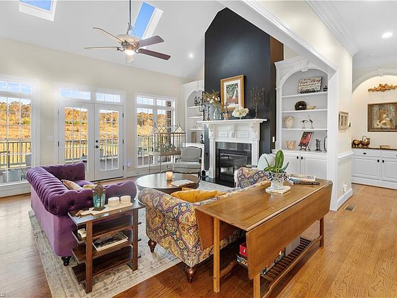 4th image of 670 Wyo Rd