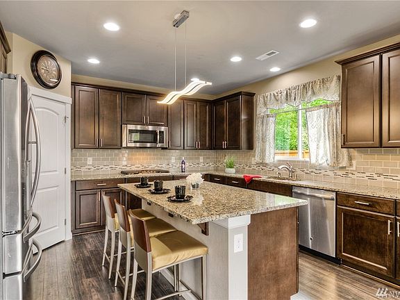 5th image of 16203 81st Avenue Ct E