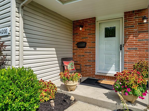 4th image of 4208 Gavin Ln