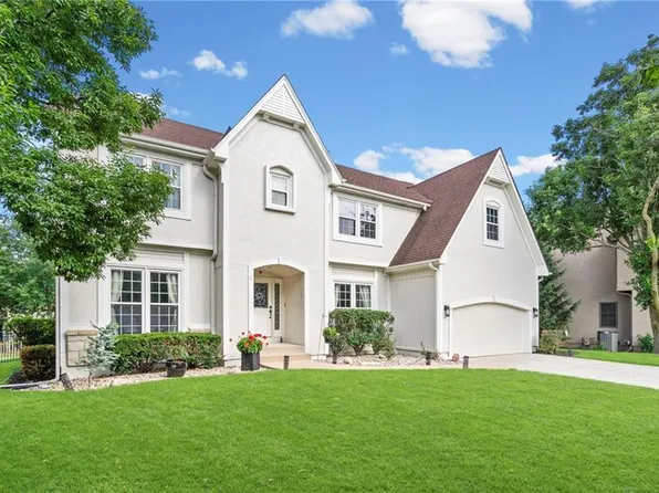 12811 Reeder St, Overland Park, KS 66213