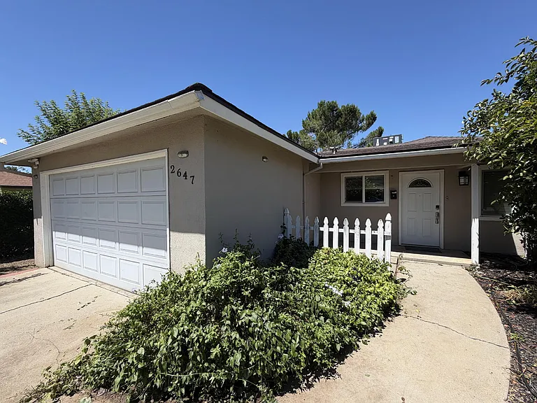 2647 Story Ave — Photo 14