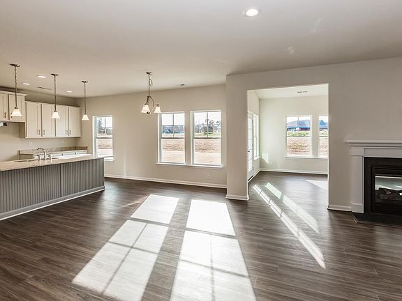 Spacious Great Room