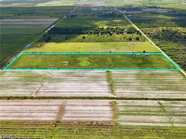 4276 2nd Rd, Labelle, FL 33935