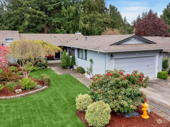 24832 11th Avenue S, Des Moines, WA 98198