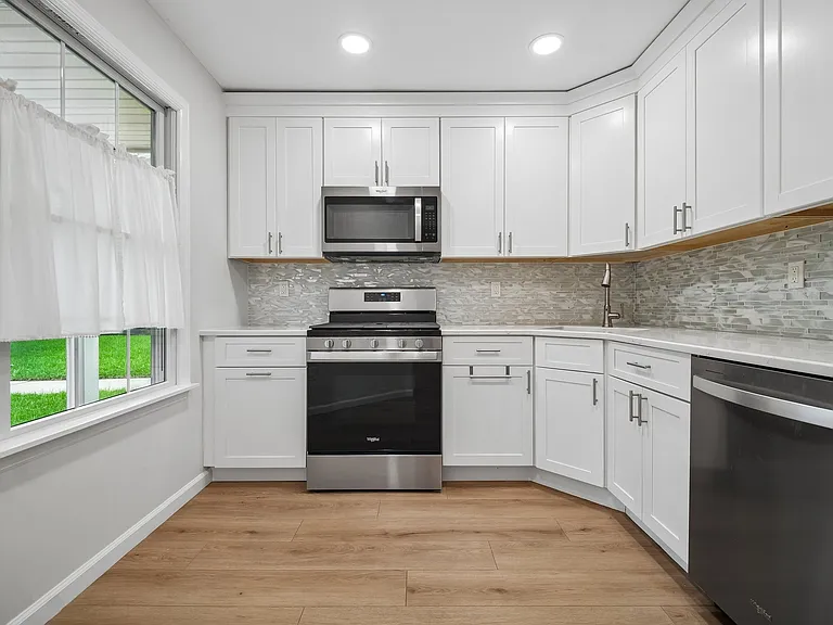 1415 York St #1415 — Photo 16