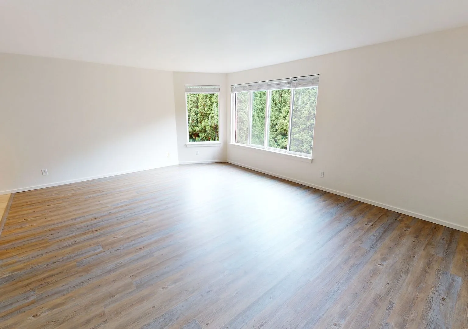 Parkridge Apartments — Photo 3