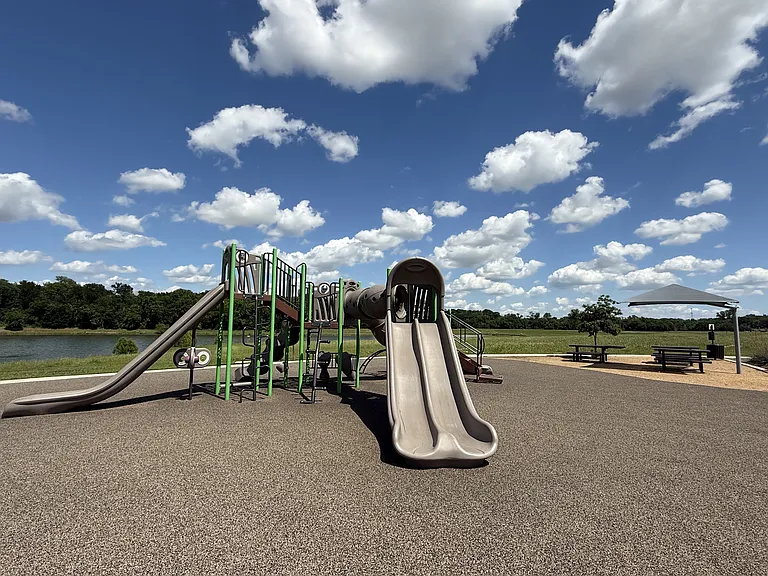 8805 Cedar Basin Dr — Photo 31