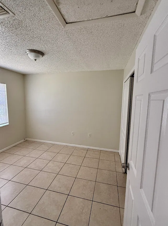 2 bed, 936 sqft, $1,395 — Photo 4
