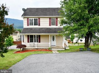 540 Thompson St, Strasburg, VA 22657