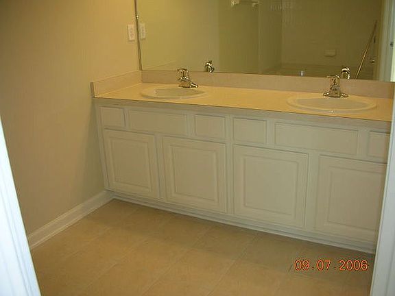 4th image of 4221 Marblewood Ln