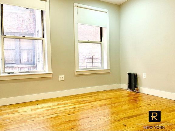 4th image of 4 S Pinehurst Ave APT 2E